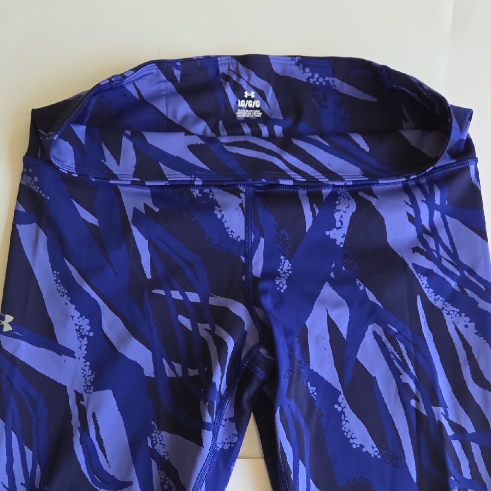 Under Armour Navy and Blue Graphic Leggings